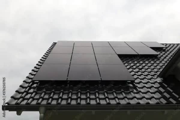 Solaranlage in Niederösterreich kaufen – Ästhetische Photovoltaik für Ihr Gebäude
